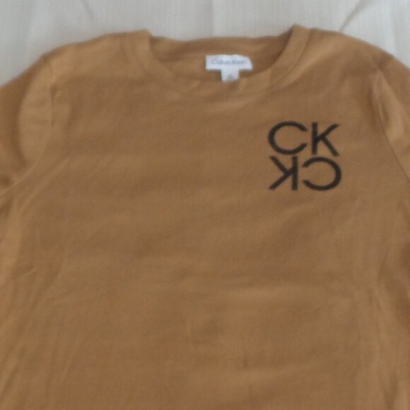 CALVIN KLEIN Women's Beige/Light Brown Short Sleeve Top Size Medium Like NEW - Picture 2 of 15